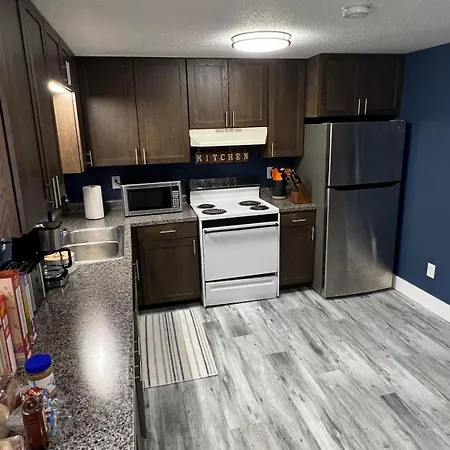 Entire Level Just Off Interstate, Free Breakfast Apartment Fargo Exterior photo