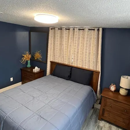 Entire Level Just Off Interstate, Free Breakfast Apartment Fargo Exterior photo