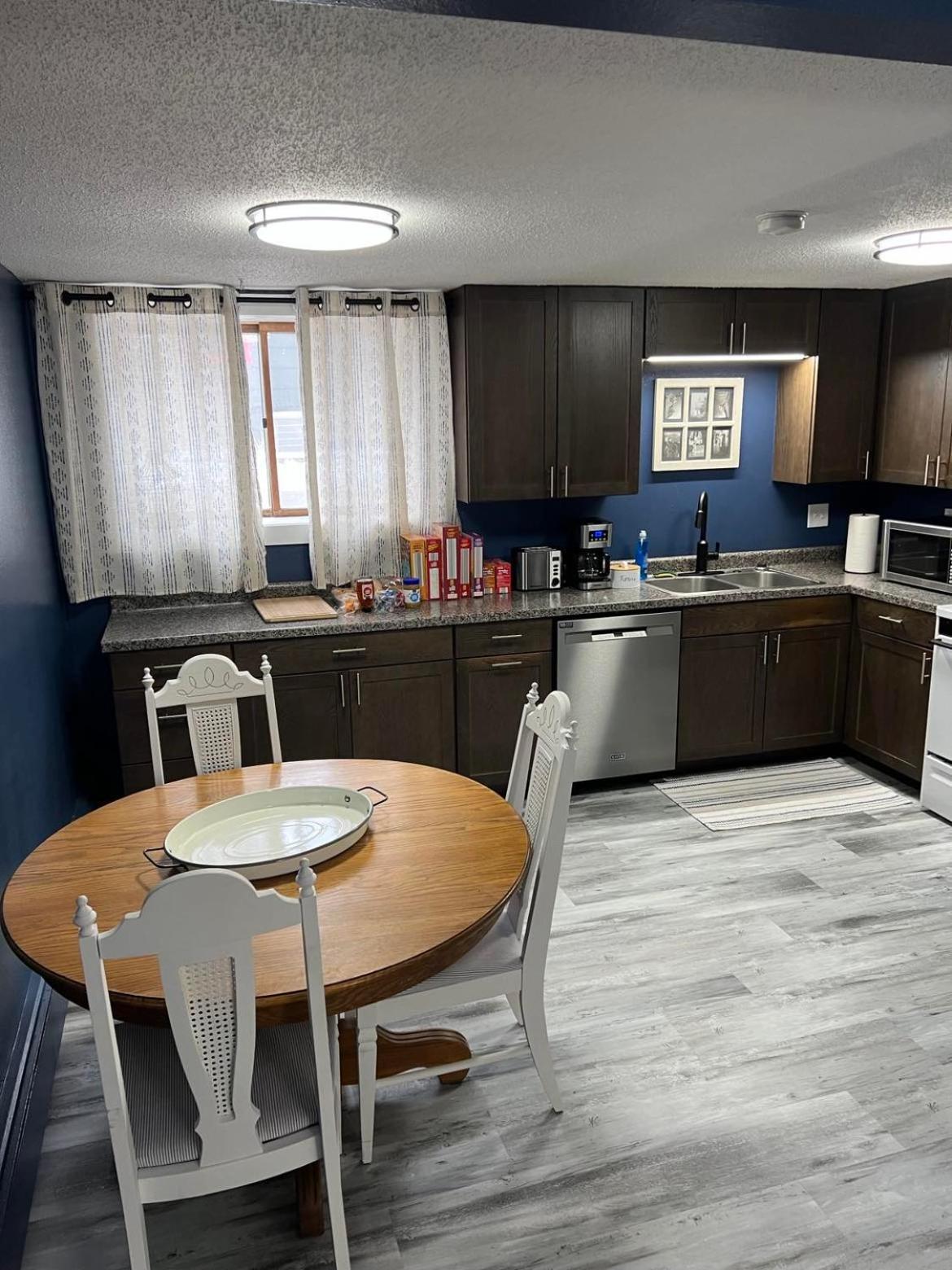 Entire Level Just Off Interstate, Free Breakfast * Fargo